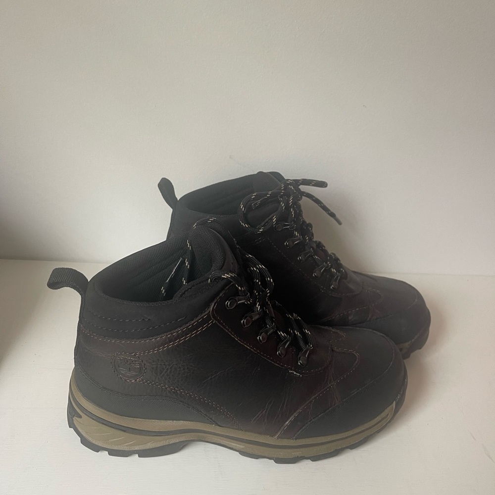 Boys Timberlands